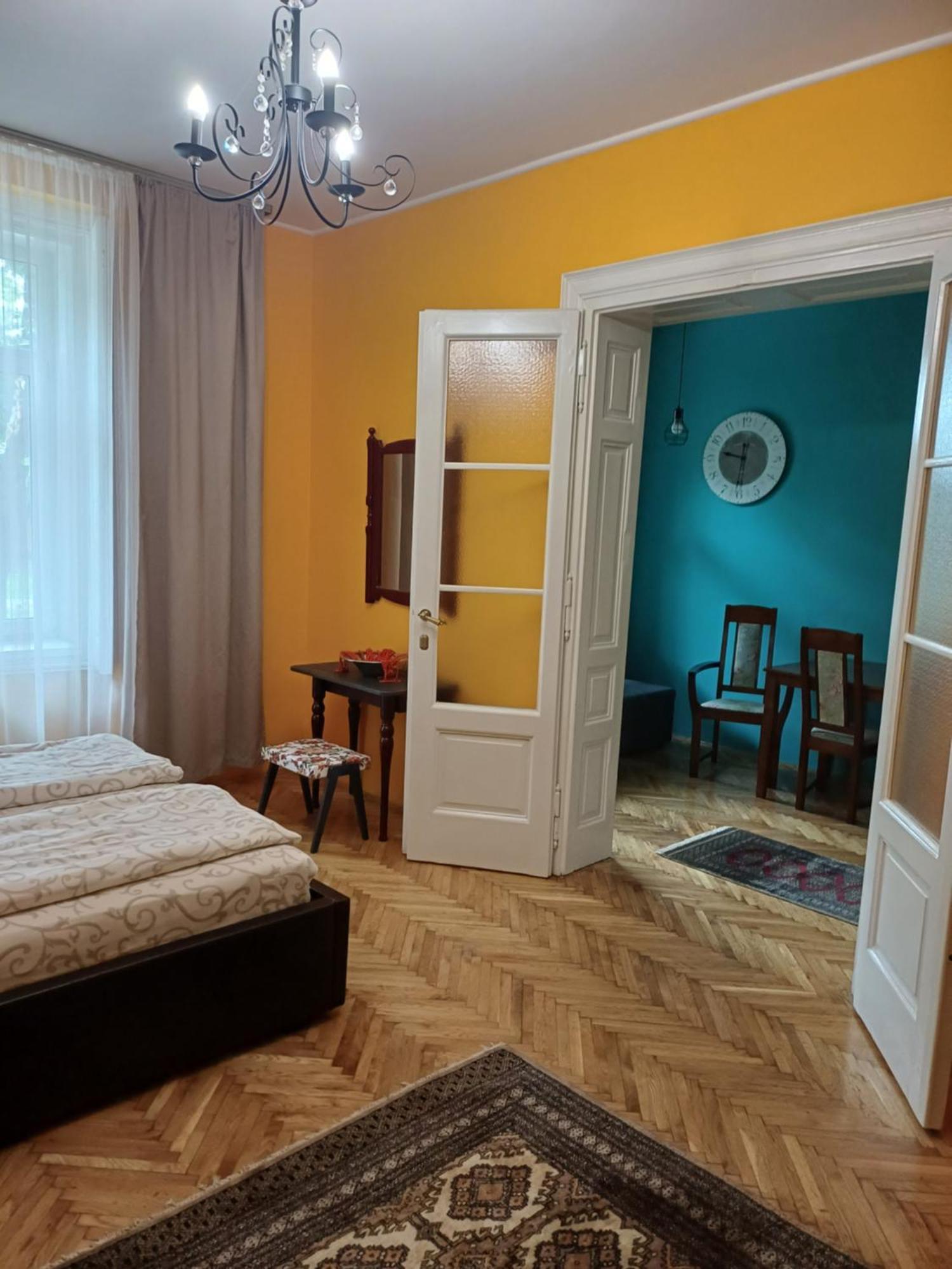Sombor 19 Central Apartment Екстер'єр фото