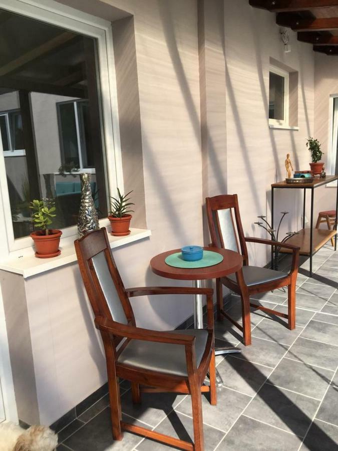 Sombor 19 Central Apartment Екстер'єр фото